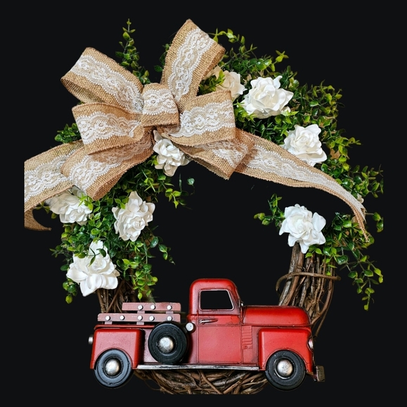 Farmhouse All Season Wreath - Picture 3 of 8